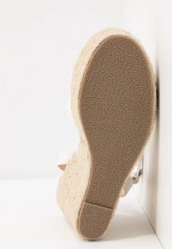 RAID Femme ELISHA Sandales à Talons Hauts White -Pas Cher RAID Boutique de51f0991ddb418b9b981ced24c792d1