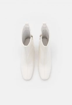 RAID Femme HURSTON Bottines White -Pas Cher RAID Boutique e098aed61a5b400cbf0aee6e5d3bc6f3