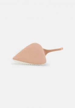 RAID Femme BRIGITTA Escarpins à Talons Hauts White -Pas Cher RAID Boutique e75d6c3d54fc4dd9b5f5e6fa34345eb5