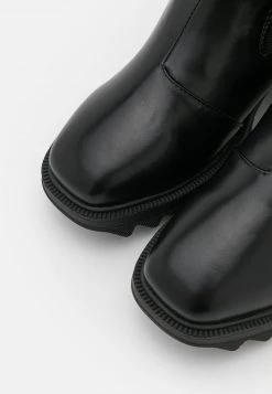 RAID ANNABEL Bottes Black Femme -Pas Cher RAID Boutique ea86e0970b18461e9b8e97495dc54d75