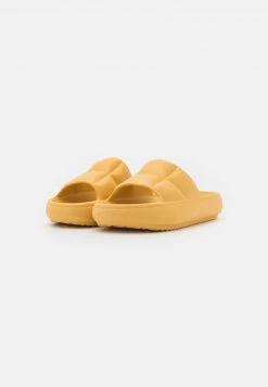 RAID Femme DINAH Mules Yellow -Pas Cher RAID Boutique eb3e95f186ca49aca6663b1659d8df53