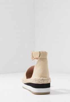 RAID Femme JOLIE Espadrilles Nude -Pas Cher RAID Boutique eb7d08321cb74bdc83db2023fb1b292e