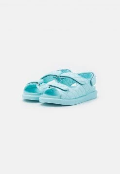 RAID Femme AMYLIA Sandales Aqua 10 RAID Femme AMYLIA Sandales Aqua -Pas Cher RAID Boutique f072c00c5b7f4e368f8516c16f856732