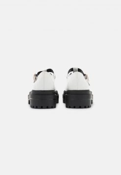 RAID Femme BOSTON Mocassins Offwhite -Pas Cher RAID Boutique f2e98e36b2ef4c42bffd644faae8f192