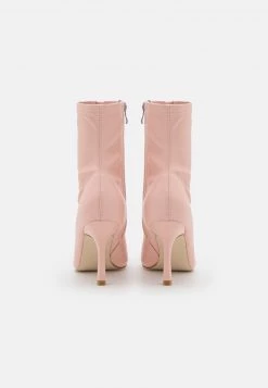 RAID RENATA Bottines Pink Femme -Pas Cher RAID Boutique f400dd0aad814df98db7711233dae136